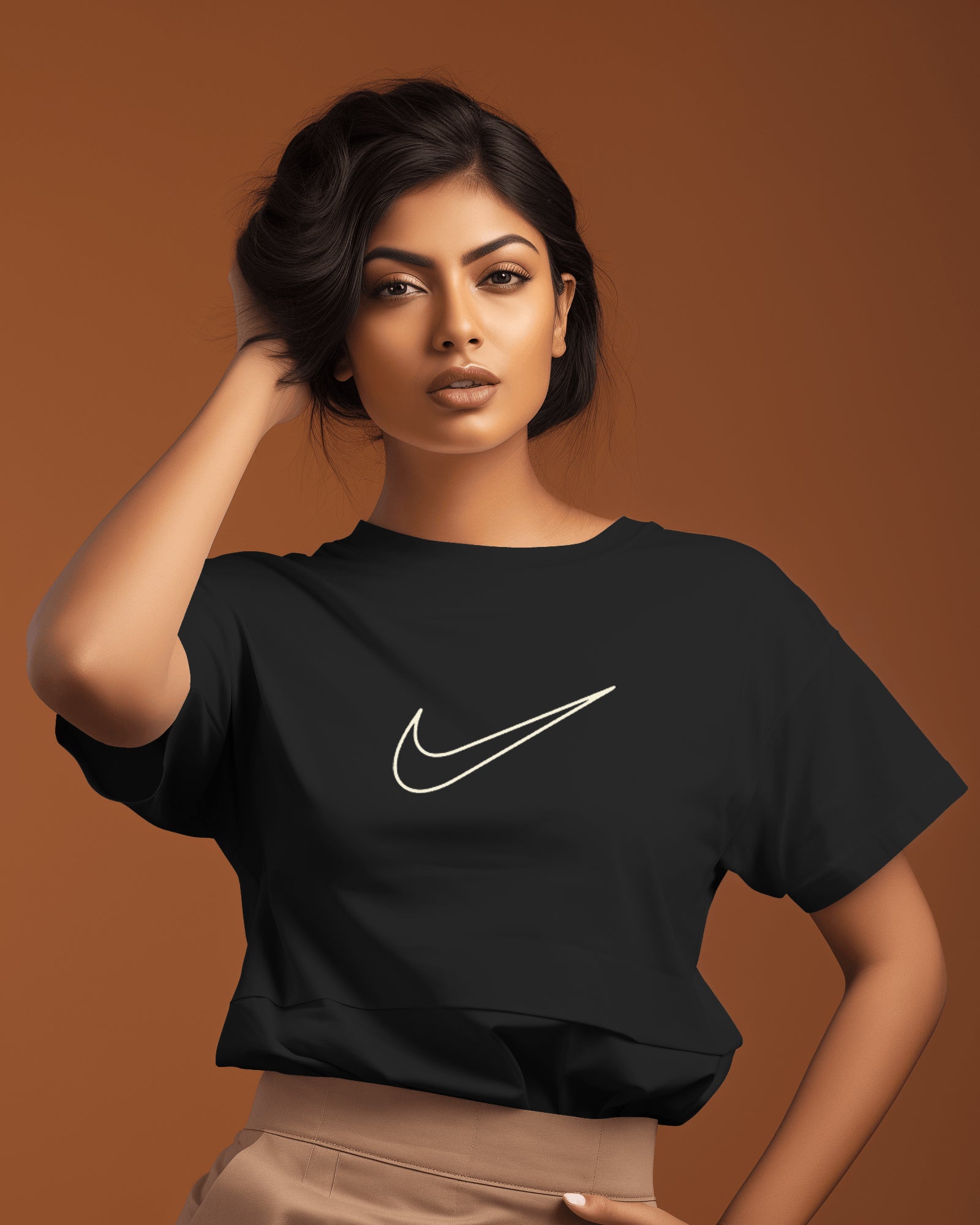 NIKE LOGO GLOW IN THE DARK Tee SKU-VN05M