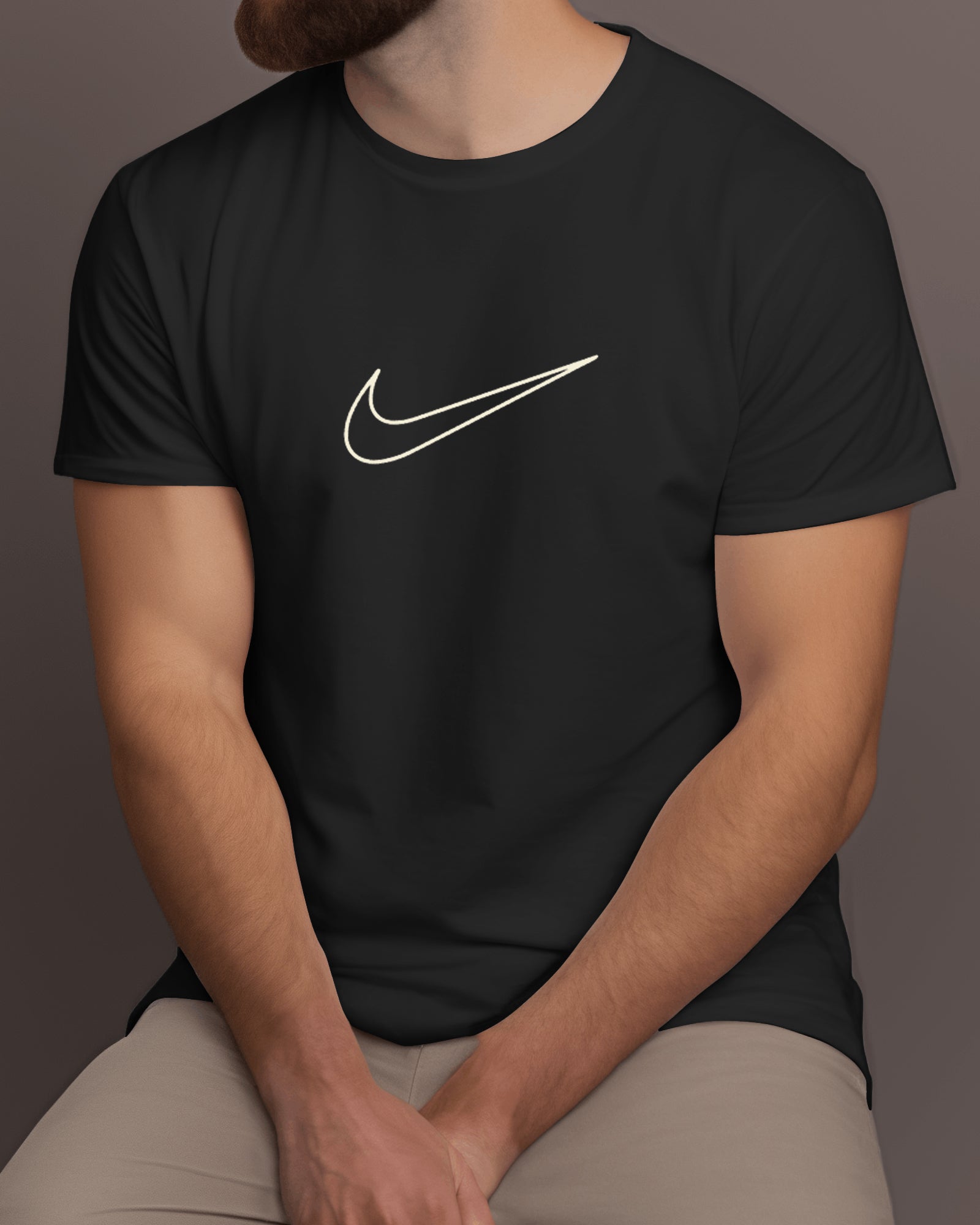 NIKE LOGO GLOW IN THE DARK Tee SKU-VN05M